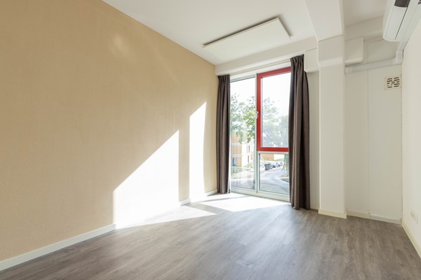 Medium property photo - Halverwege 37, 2402 NK Alphen aan den Rijn